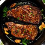 7 Rahasia Teknik Marinasi Daging Paling Ampuh demi Menangkal Tekstur Alot dan Cita Rasa Hambar memperlihatkan teknik marinasi daging