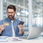7 Cara Mengatasi Doom Spending Paling Ampuh demi Menyelamatkan Masa Depan Finansial dari Kebangkrutan memperlihatkan cara mengatasi doom spending