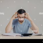 7 Strategi Pelunasan Utang Paling Ampuh demi Menyelamatkan Finansial Keluarga dari Jebakan Bunga Ekstrem memperlihatkan strategi pelunasan utang
