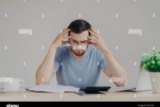 7 Strategi Pelunasan Utang Paling Ampuh demi Menyelamatkan Finansial Keluarga dari Jebakan Bunga Ekstrem memperlihatkan strategi pelunasan utang