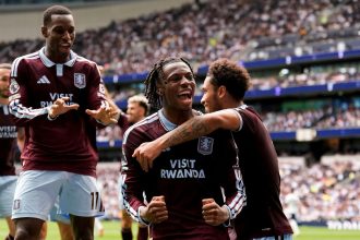 5 Fakta Kunci Johan Manzambi yang Mengguncang Bursa Transfer Bernilai Fantastis mengulas johan manzambi