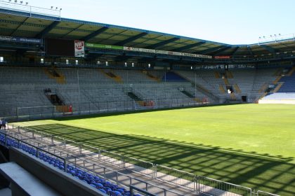 Arminia Bielefeld Mengguncang Jagat Sepak Bola dengan 5 Fakta Kunci Perjuangan Dramatis mengulas arminia bielefeld