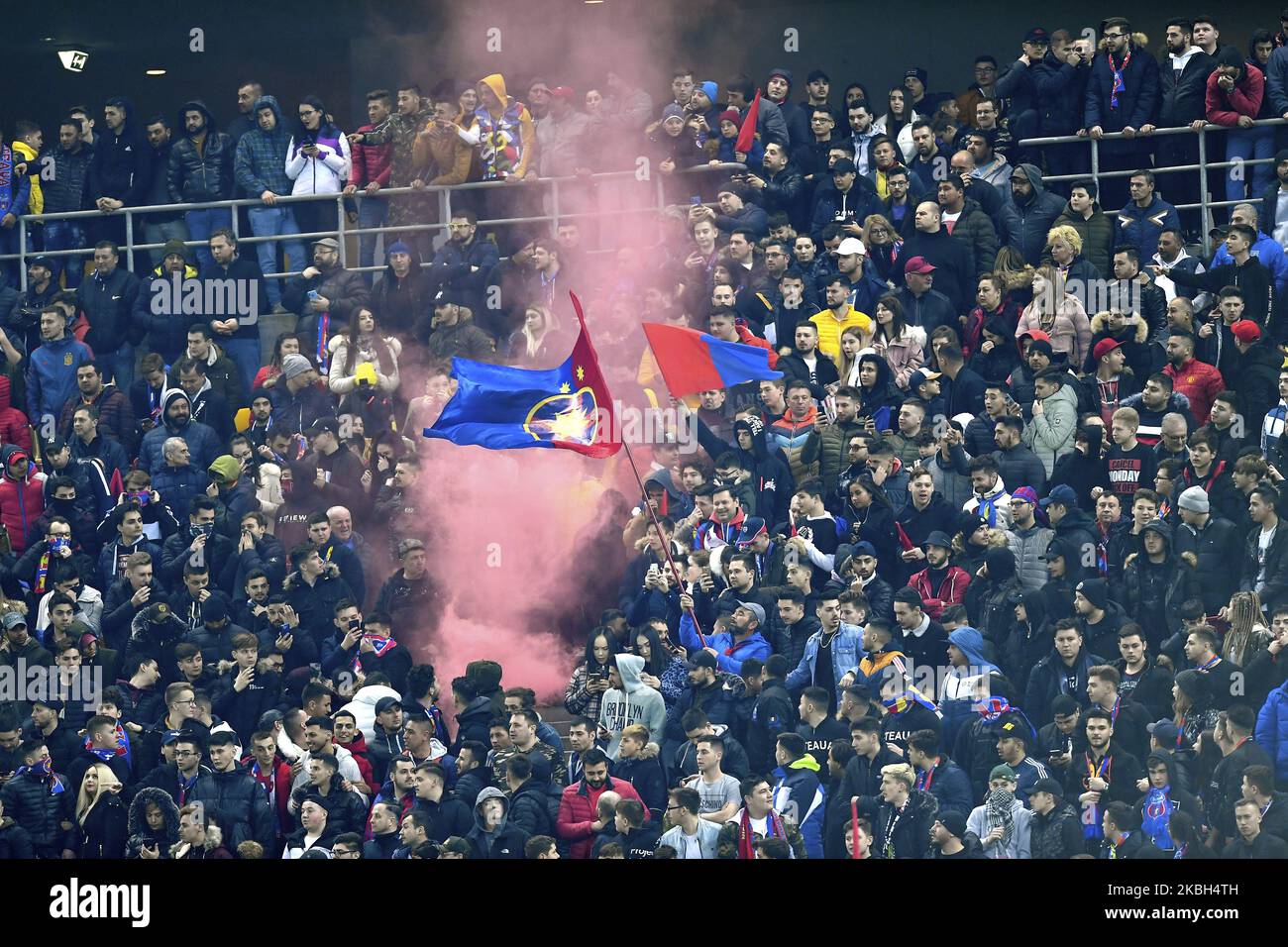 5 Sorotan Nyata Tekanan Klub FCSB Dari Kontroversi Tiket Hingga Efisiensi Lapangan mengulas klub fcsb