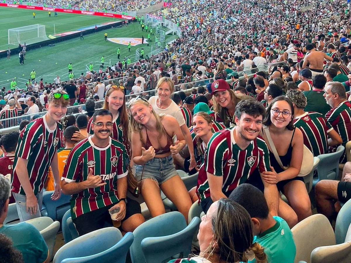 4 Fakta Kunci Kebangkitan Klub Fluminense yang Mengguncang Rivalitas Sepak Bola Brasil mengulas klub fluminense