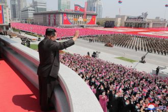 5 Fakta Kunci Isu Kim Jong Un Dead yang Menggemparkan Dunia dan Ancaman Suksesi Pyongyang mengulas kim jong un dead