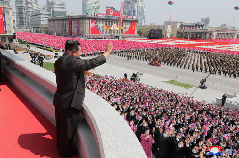 5 Fakta Kunci Isu Kim Jong Un Dead yang Menggemparkan Dunia dan Ancaman Suksesi Pyongyang mengulas kim jong un dead