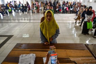 5 Fakta Kunci Bantuan Langsung Tunai Oktober 2026 dan Bahaya Tautan Palsu yang Meresahkan mengulas bantuan langsung tunai