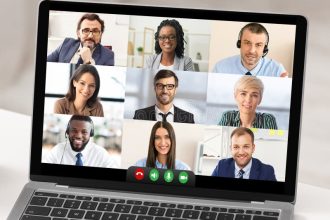 5 Fakta Kunci Fitur Baru Google Meet yang Mengubah Rapat Sekaligus Membawa Bahaya Nyata mengulas google meet