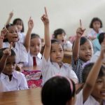 6 Fakta Kunci Pusat Layanan Pembiayaan Pendidikan yang Menggembirakan Jutaan Siswa dan Guru mengulas pusat layanan pembiayaan pendidikan