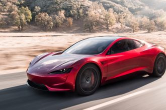 5 Fakta Mengejutkan Mobil Tesla Roadster yang Mengguncang Logika Dunia Otomotif mengulas mobil tesla roadster