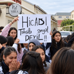 Kontroversi Larangan Hijab di Azerbaijan Memicu 4 Fakta Panas yang Mengguncang Hubungan Diplomatik mengulas larangan hijab di azerbaijan
