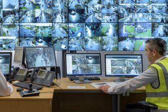 3 Fakta Kunci Manuver Kamera CCTV Terbesar yang Menghebohkan Ruang Publik Indonesia mengulas kamera cctv
