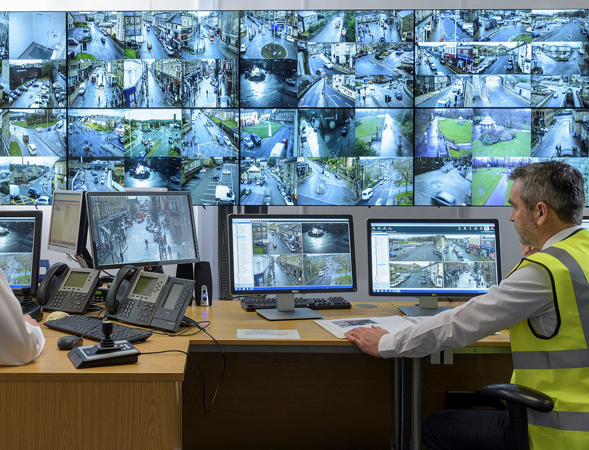 3 Fakta Kunci Manuver Kamera CCTV Terbesar yang Menghebohkan Ruang Publik Indonesia mengulas kamera cctv