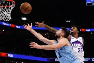 Sorotan Nyata 3 Laga Menggemparkan Ty Jerome yang Mengguncang Panggung NBA mengulas ty jerome