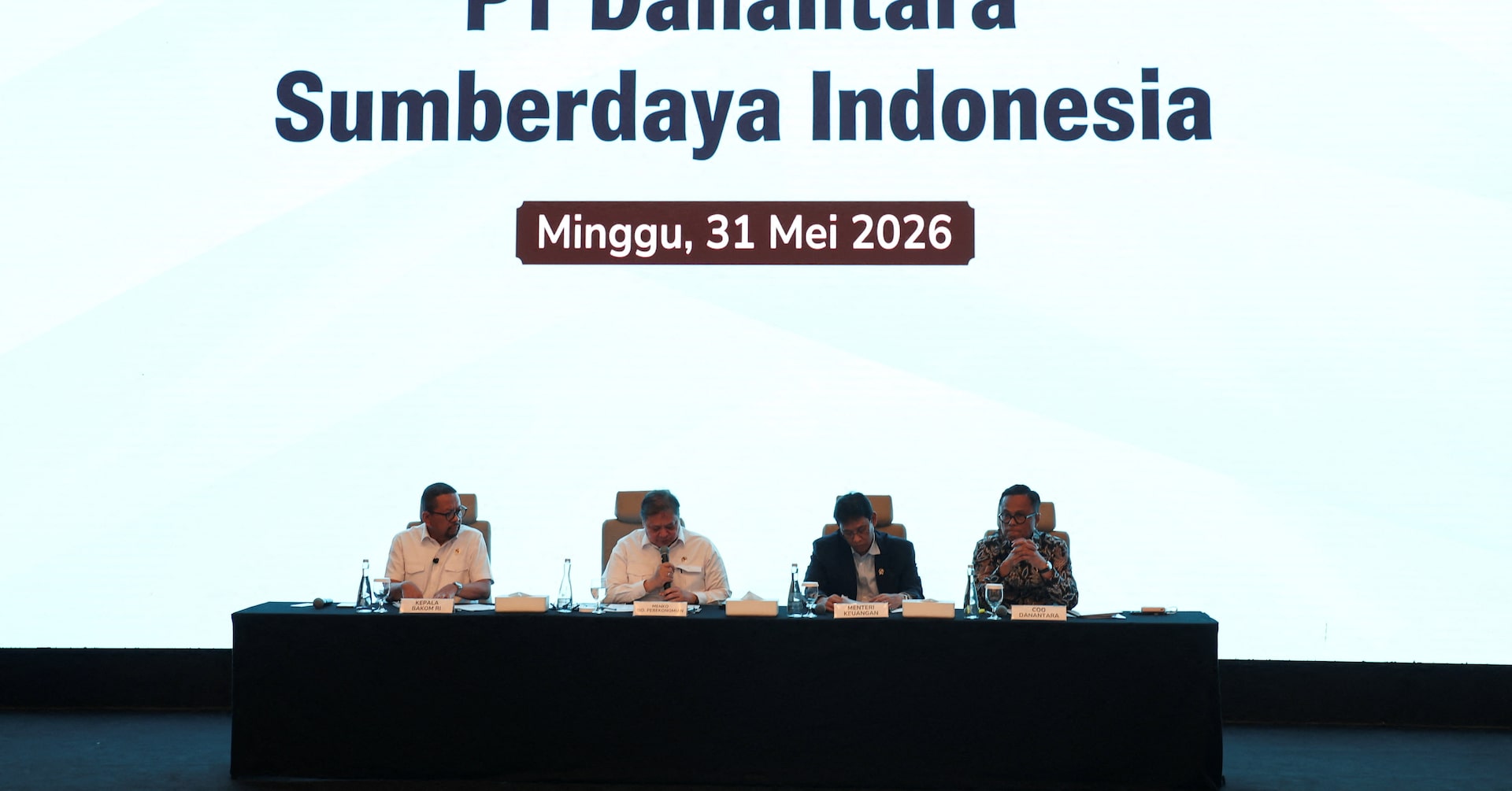 5 Sorotan Nyata Pelaporan LHKPN yang Mengguncang Transparansi Pejabat Publik mengulas pelaporan lhkpn
