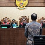 Vonis 5 Tahun Wali Kota Madiun Maidi Mengguncang Publik Lewat Fakta Kunci Kasus CSR mengulas wali kota madiun maidi